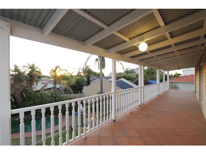 19 Kirribilli Court, Kallaroo WA 6025