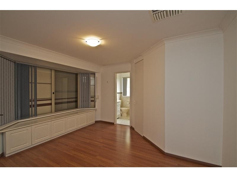 1 Fontana Cove, Joondalup WA 6027