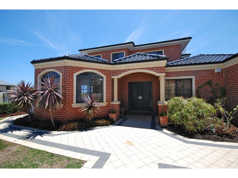 3 Kage Entrance, Mindarie WA 6030