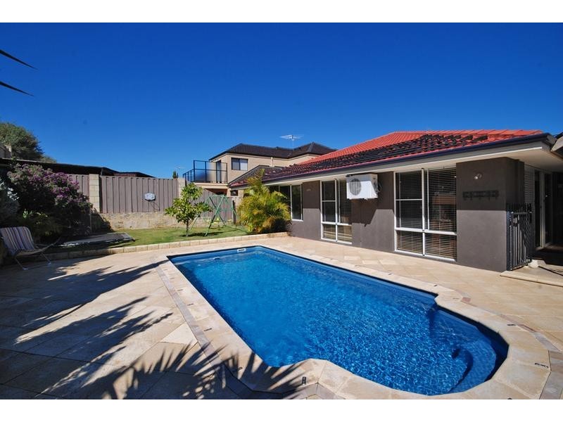 70 Cristobal Crescent, Mindarie WA 6030
