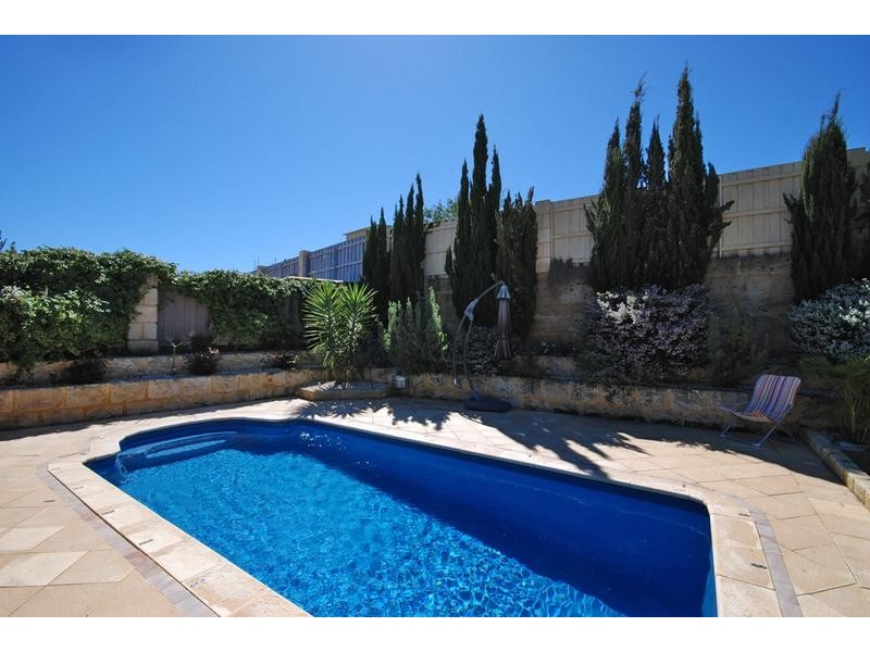 70 Cristobal Crescent, Mindarie WA 6030