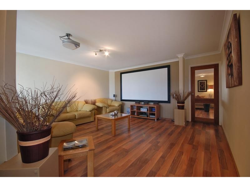 21 Brohard Road, Butler WA 6036