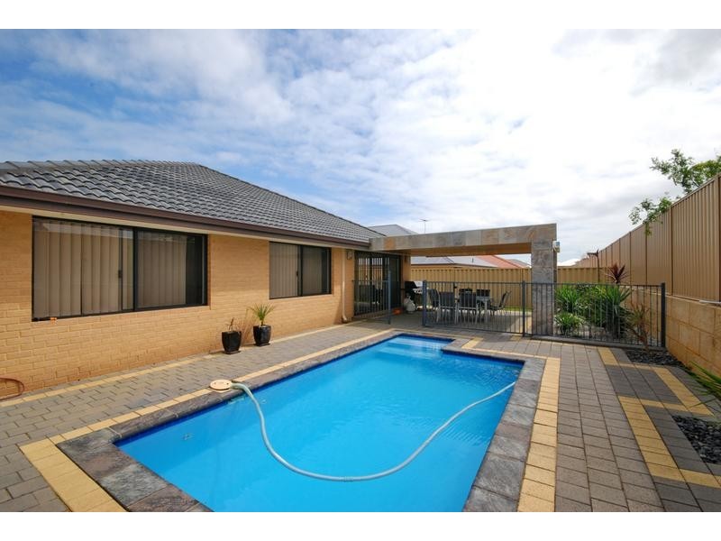 21 Brohard Road, Butler WA 6036