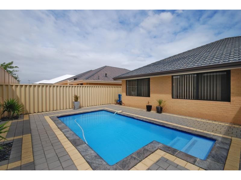 21 Brohard Road, Butler WA 6036