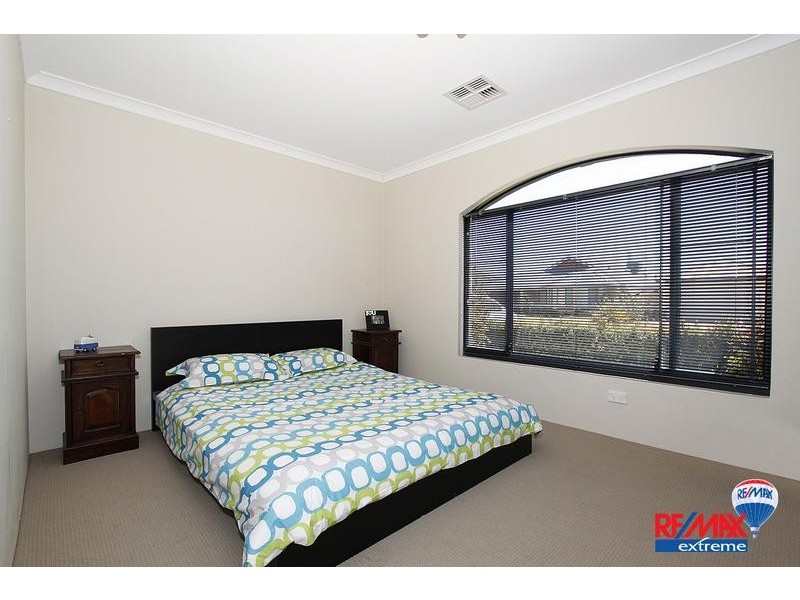 8 Banbury Way, Butler WA 6036