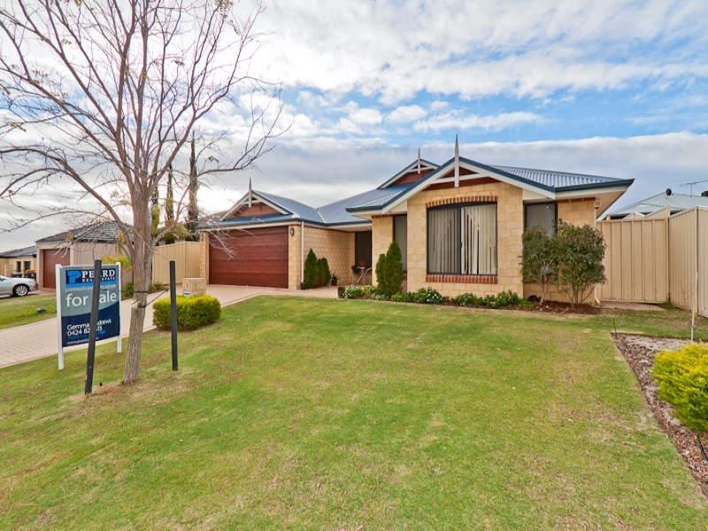 5 Lynnburn Pass, Carramar WA 6031