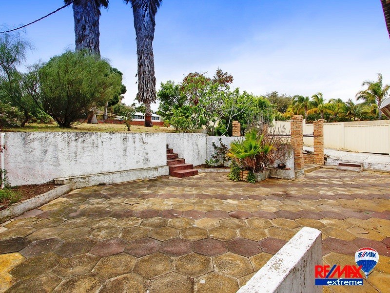 17 Burt Street, Quinns Rocks WA 6030