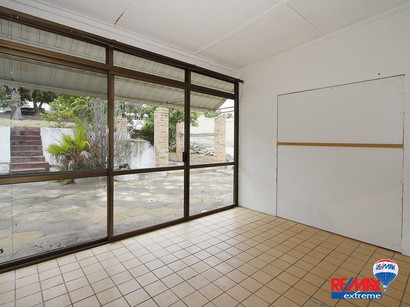 17 Burt Street, Quinns Rocks WA 6030