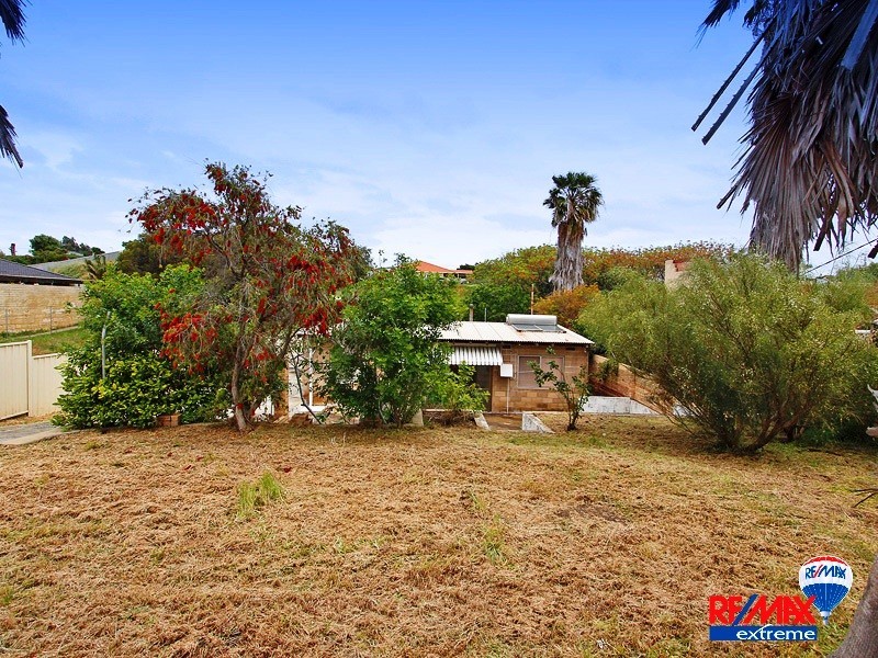 17 Burt Street, Quinns Rocks WA 6030