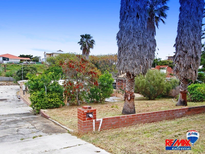 17 Burt Street, Quinns Rocks WA 6030