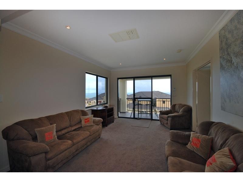 1 Birkenhead Ridge, Mindarie WA 6030