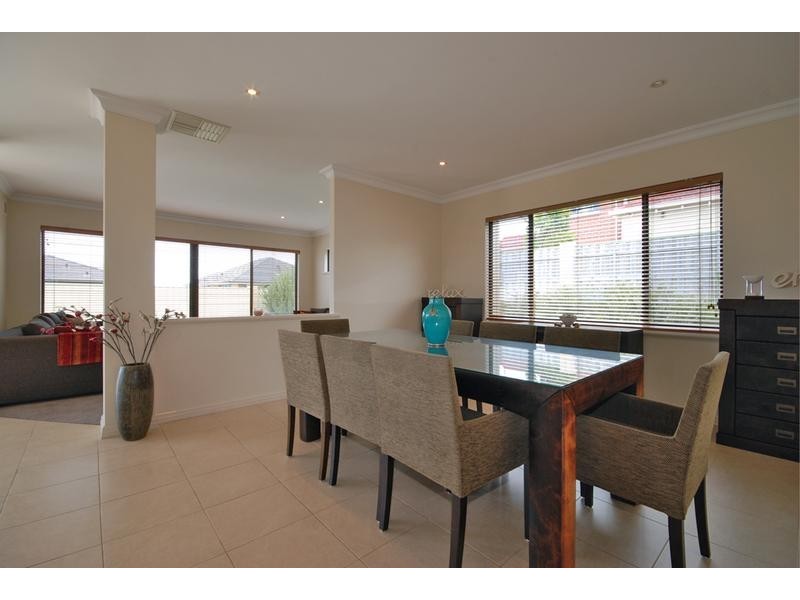 1 Birkenhead Ridge, Mindarie WA 6030