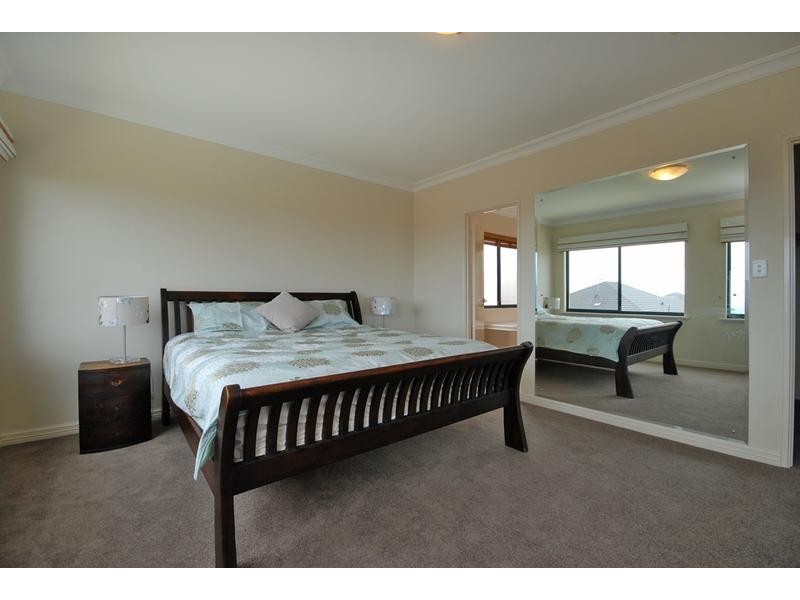 1 Birkenhead Ridge, Mindarie WA 6030