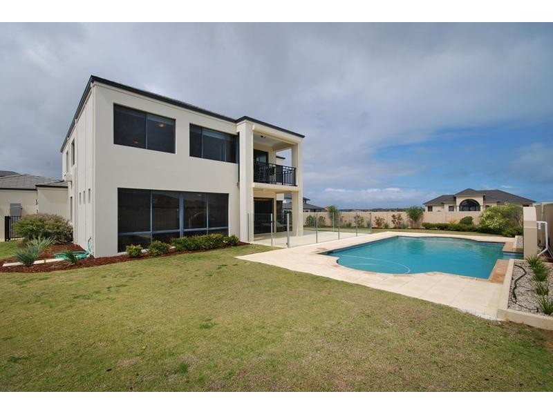 1 Birkenhead Ridge, Mindarie WA 6030