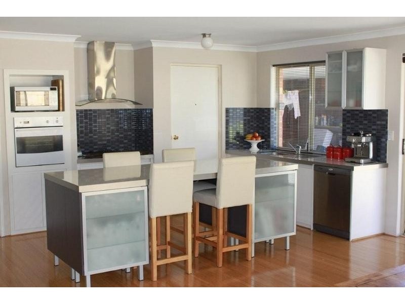10 Sykes Cove, Clarkson WA 6030