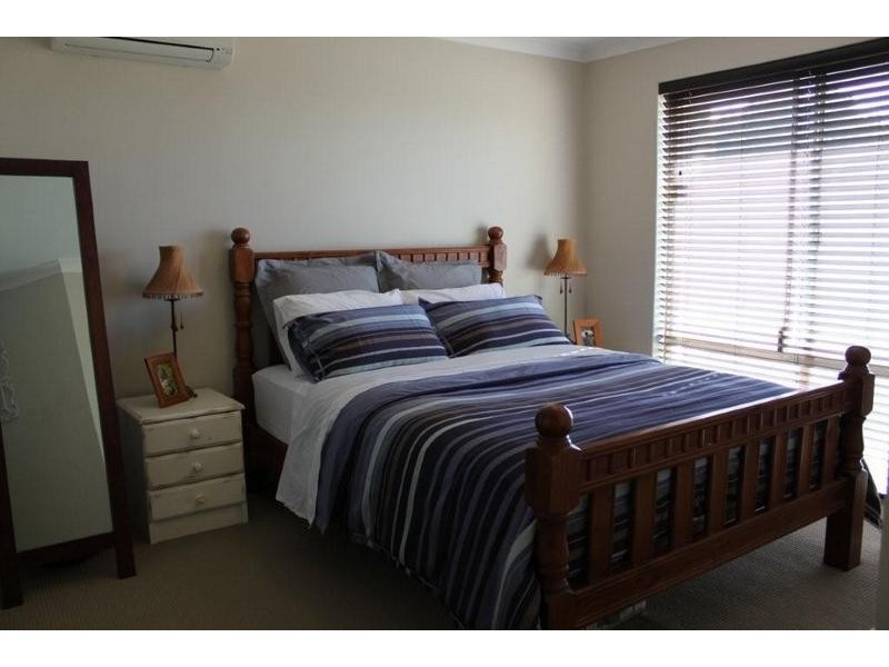 10 Sykes Cove, Clarkson WA 6030