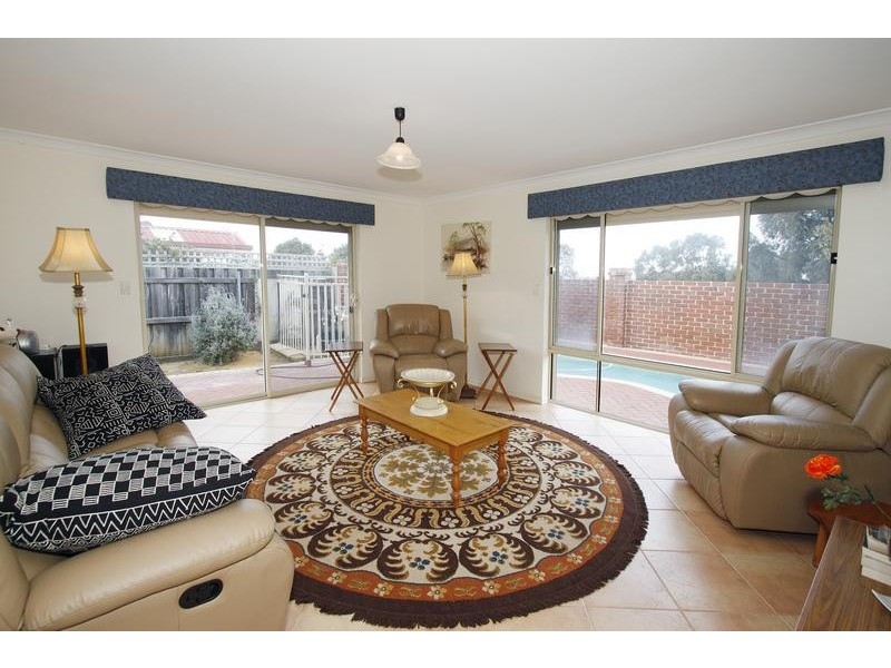 100 Rothesay Heights, Mindarie WA 6030