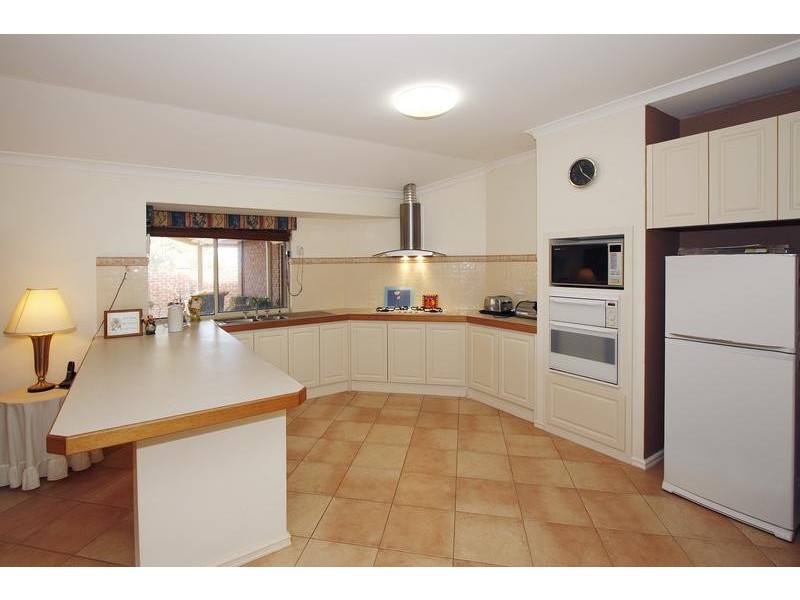 100 Rothesay Heights, Mindarie WA 6030