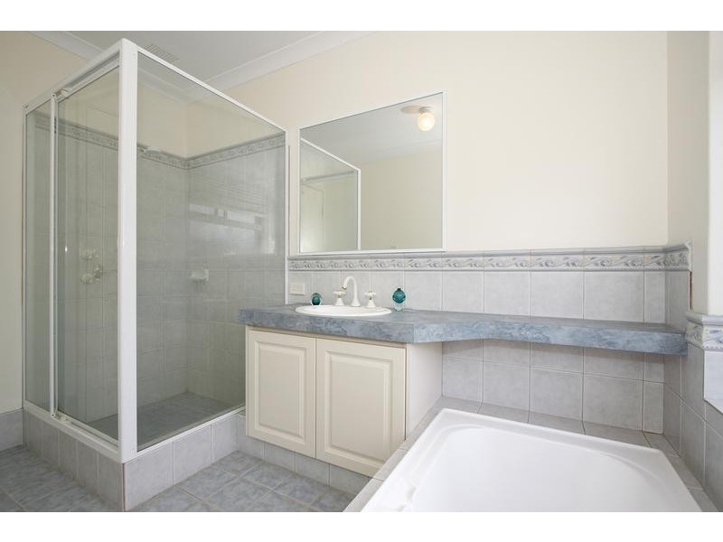 100 Rothesay Heights, Mindarie WA 6030