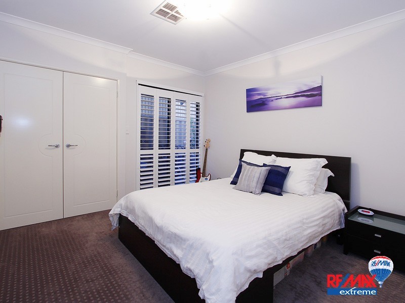 18 O’Mara Boulevard, Iluka WA 6028