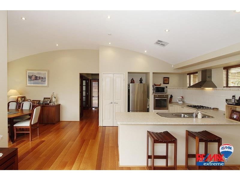 11 Hereford Bend, Butler WA 6036