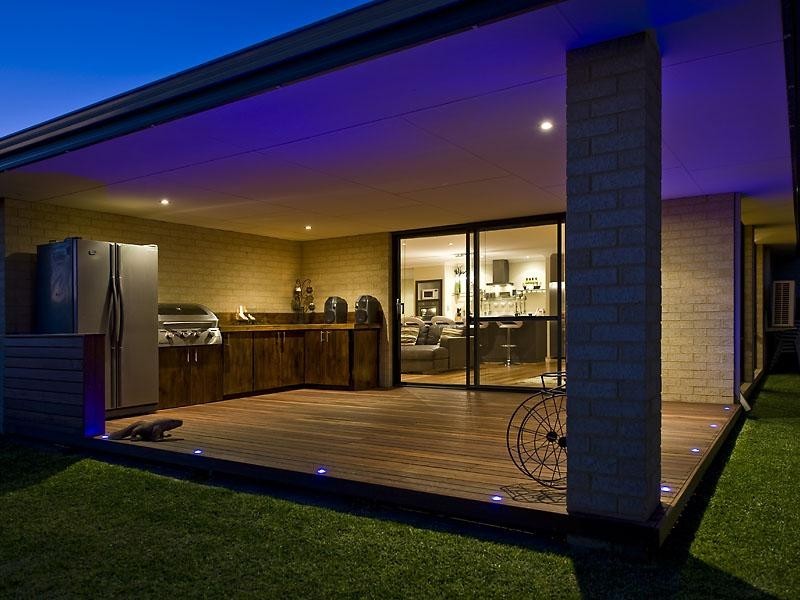 11 Broadford Avenue, Butler WA 6036