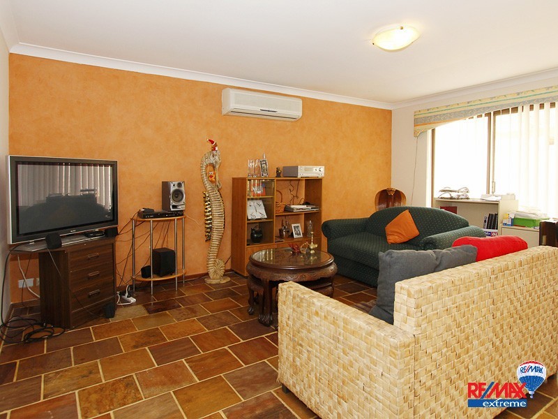 10 Sewell Place, Hillarys WA 6025