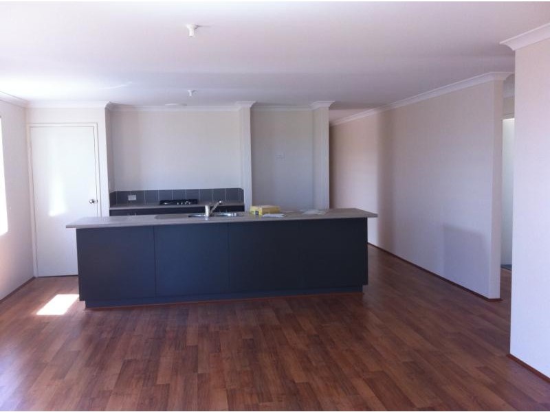 5 Stringybark, Yanchep WA 6035