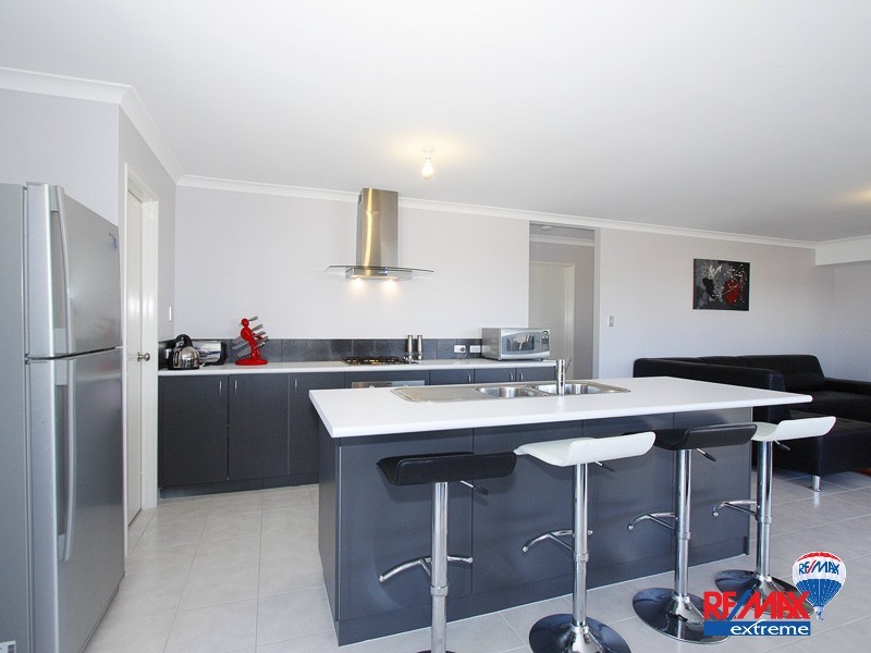 2 Bollach Green, Butler WA 6036