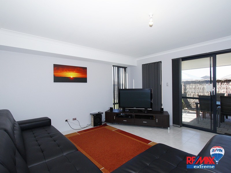 2 Bollach Green, Butler WA 6036