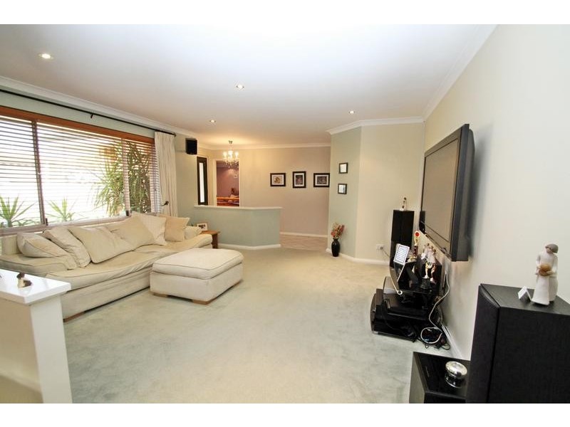 16 Shoalwater Parkway, Iluka WA 6028