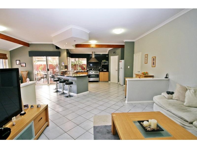 16 Shoalwater Parkway, Iluka WA 6028