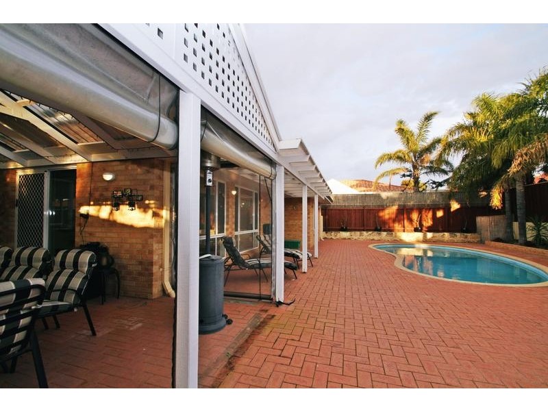 16 Shoalwater Parkway, Iluka WA 6028