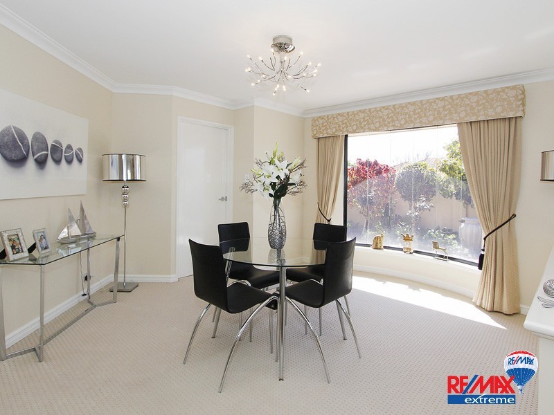 35 Quincy Loop, Iluka WA 6028