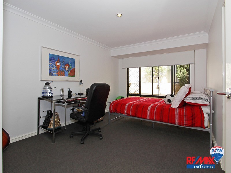 35 Quincy Loop, Iluka WA 6028