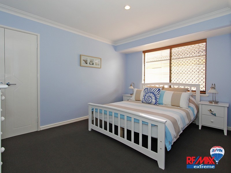 35 Quincy Loop, Iluka WA 6028