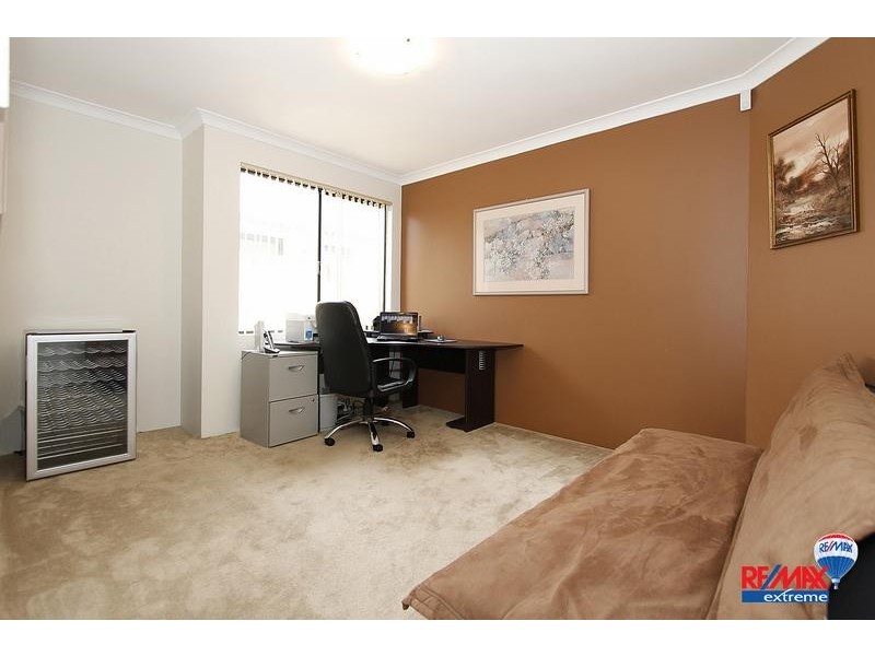 27 Ardglass Gardens, Ridgewood WA 6030