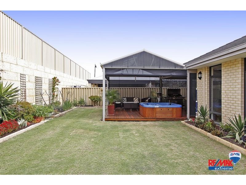 27 Ardglass Gardens, Ridgewood WA 6030