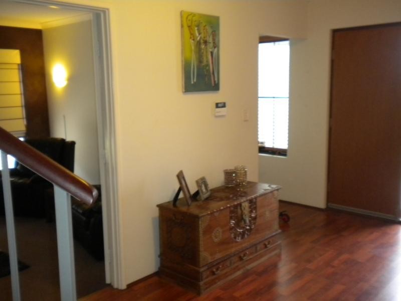 1 Brigantine Drive, Jindalee WA 6036