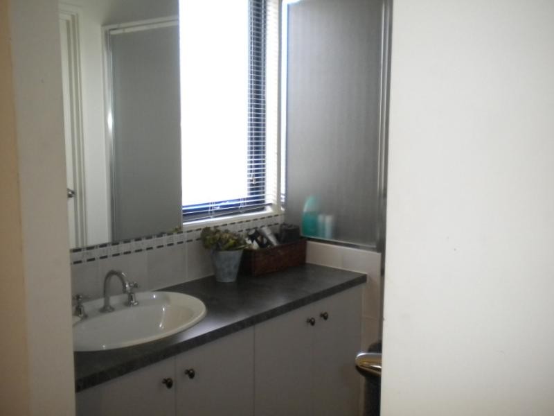 1 Brigantine Drive, Jindalee WA 6036