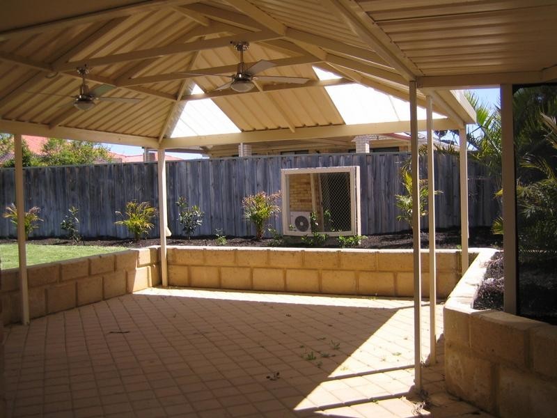 50 Lithgow Drive, Clarkson WA 6030
