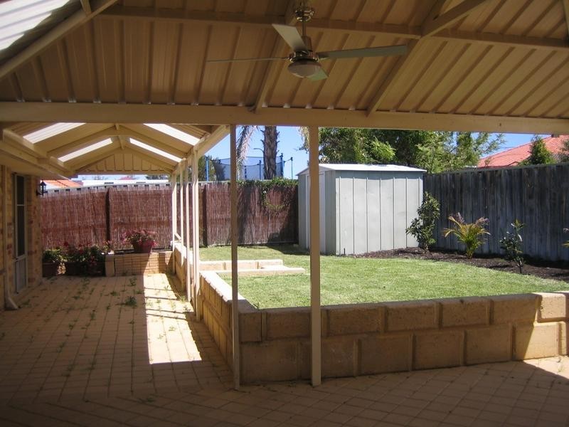 50 Lithgow Drive, Clarkson WA 6030