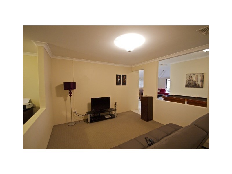 4 Cherub Way, Currambine WA 6028