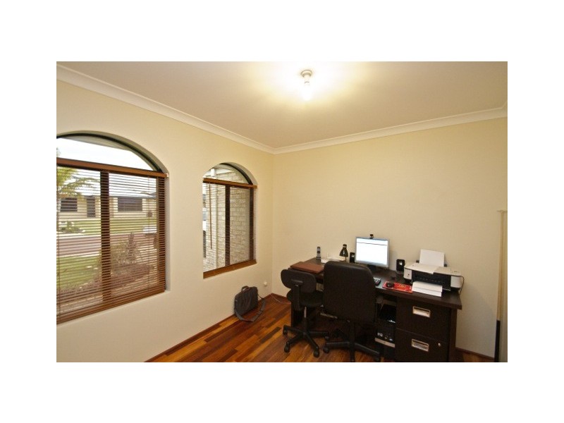 4 Cherub Way, Currambine WA 6028