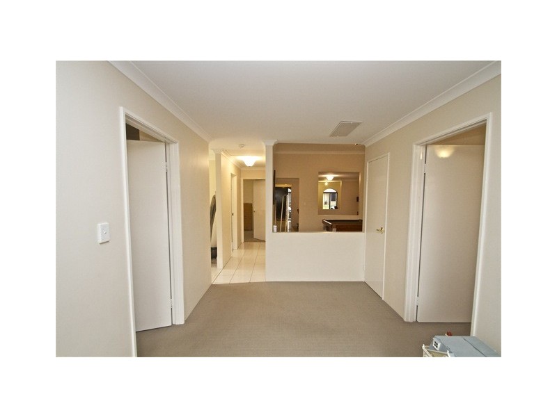 4 Cherub Way, Currambine WA 6028