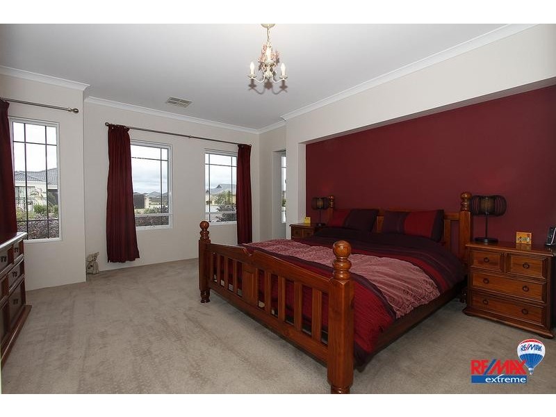 1 Finglas Meander, Butler WA 6036