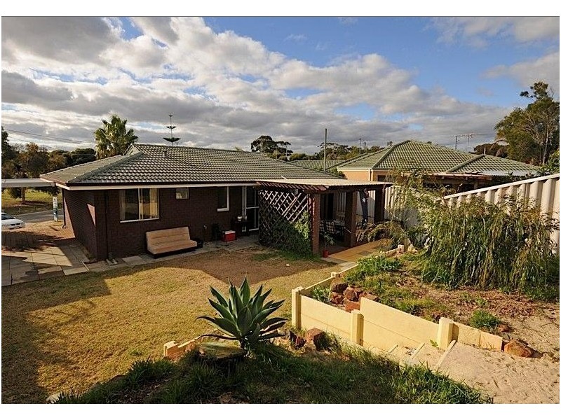 18A Maquire Road, Hillarys WA 6025