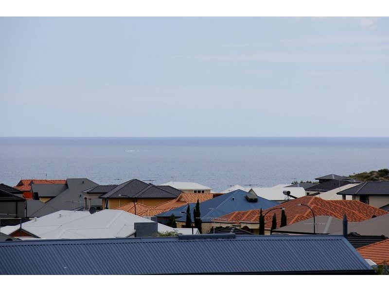 25 Dumaresq Loop, Quinns Rocks WA 6030