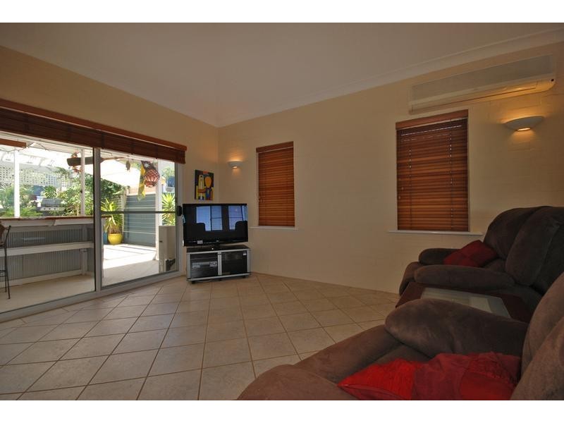 11 Dennis Street, Quinns Rocks WA 6030