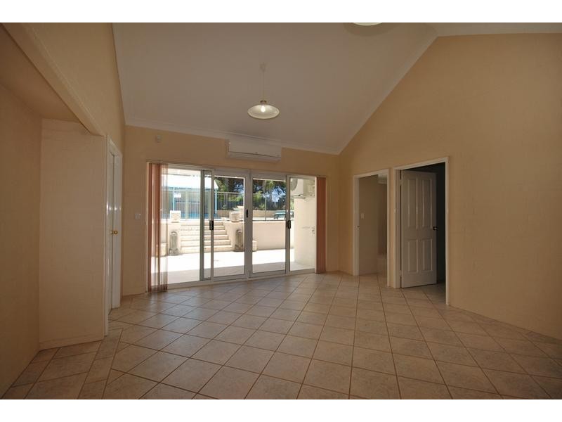 11 Dennis Street, Quinns Rocks WA 6030
